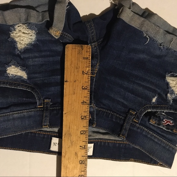 Hollister Distress Jean Women 0/24 Short Pants - Picture 6 of 7